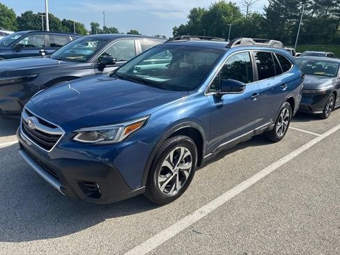 Used 2020 Subaru Outback Limited AWD/4WD image 2