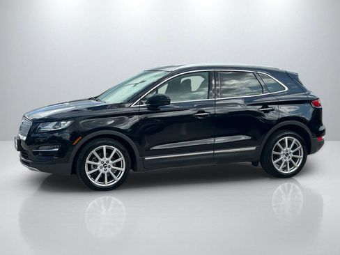 Used 2019 Lincoln MKC Reserve w/ MKC Climate Package FWD image 8