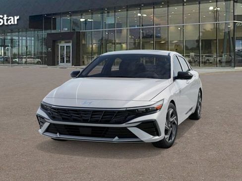 Used 2026 Hyundai Elantra SEL Sport Premium FWD image 6