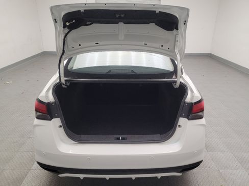 Used 2024 Nissan Versa S w/ Trunk Package image 29