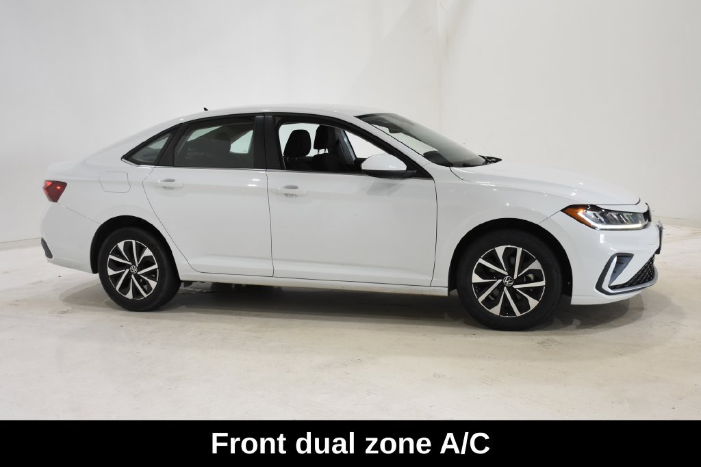 Used 2025 Volkswagen Jetta S FWD image 3