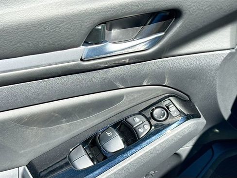 New 2025 Nissan Altima 2.5 SR w/ SR Premium Package image 16