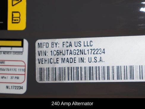 Used 2022 Jeep Gladiator Willys image 40