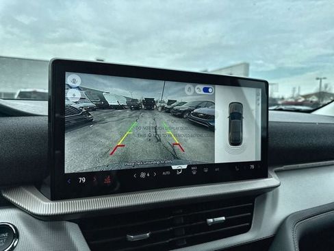 New 2026 Ford Explorer Active AWD/4WD image 17