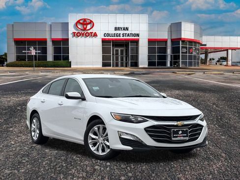 Used 2024 Chevrolet Malibu LT image 1