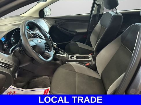 Used 2014 Ford Focus S image 9