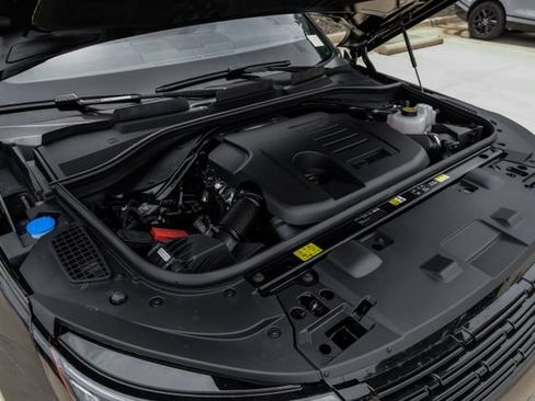 New 2026 Land Rover Range Rover Sport SE AWD/4WD image 65