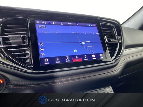 Used 2021 Dodge Durango R/T w/ Blacktop Package AWD/4WD image 4