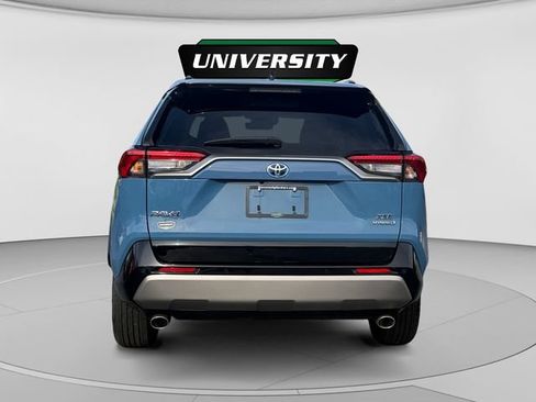 Used 2022 Toyota RAV4 XSE AWD/4WD image 4