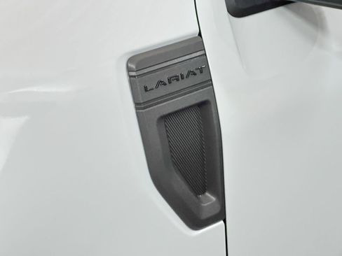 New 2026 Ford Maverick Lariat w/ Black Appearance Package AWD/4WD image 16