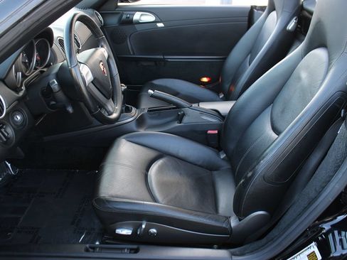 Used 2006 Porsche Boxster RWD image 23