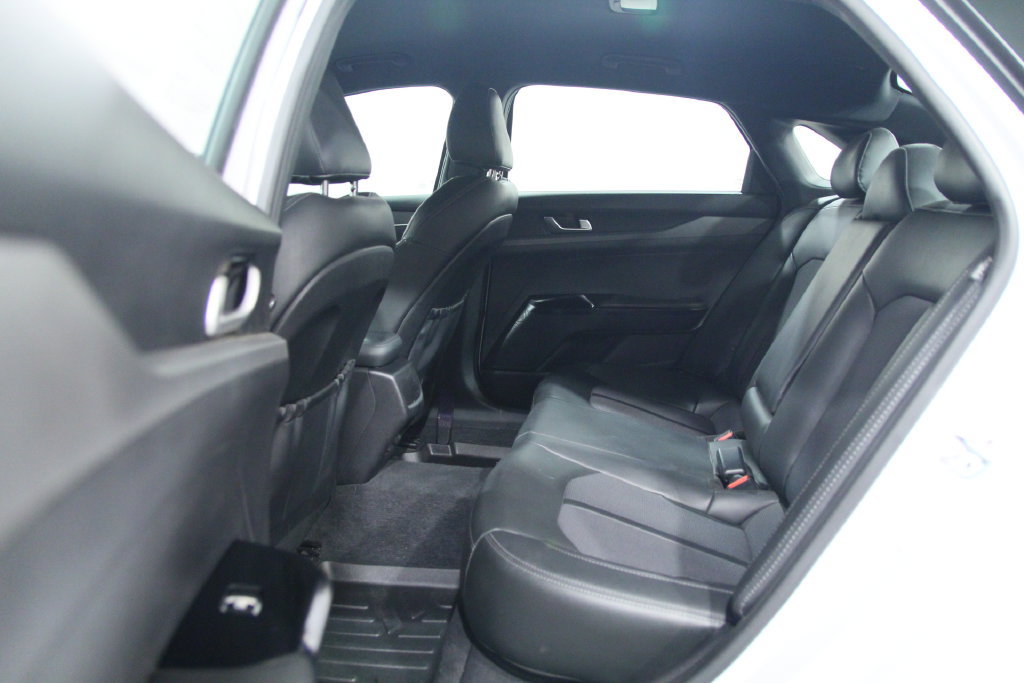 Used 2022 Kia K5 GT-Line AWD/4WD image 27