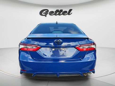 Used 2023 Toyota Camry SE w/ Convenience Package FWD image 5