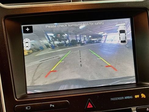 Used 2017 Ford Explorer Limited FWD image 13
