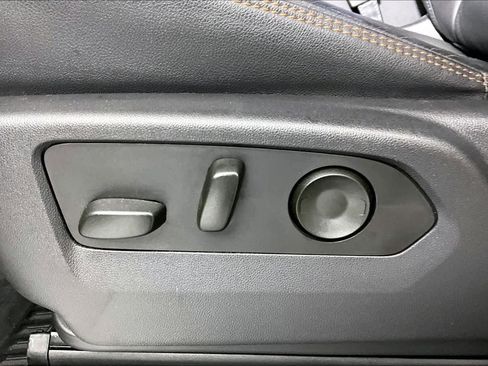 Certified 2023 GMC Sierra 1500 AT4 w/ AT4 Premium Package image 34