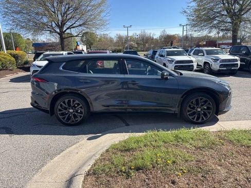 Used 2025 Toyota Crown Signia w/ Advanced Technology Package image 6