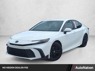 Used 2025 Toyota Camry SE FWD video 1
