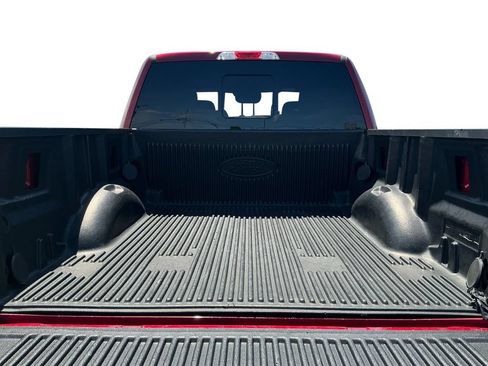 Used 2018 Ford F150 XLT w/ Equipment Group 302A Luxury AWD/4WD image 24