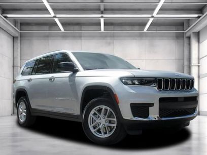 New 2025 Jeep Grand Cherokee L Laredo w/ Luxury Tech Group I