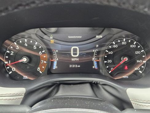 Used 2025 Jeep Compass Limited AWD/4WD image 19