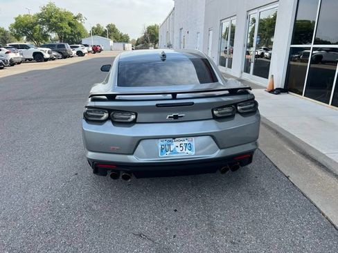 Used 2023 Chevrolet Camaro SS RWD image 3