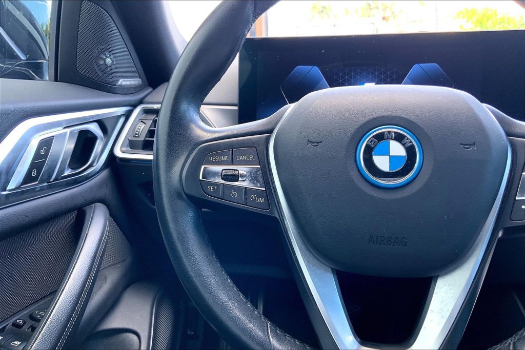Used 2023 BMW i4 eDrive40 w/ Parking Assistance Package RWD image 17
