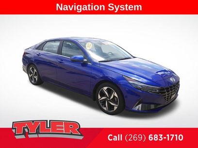 Used 2022 Hyundai Elantra Limited