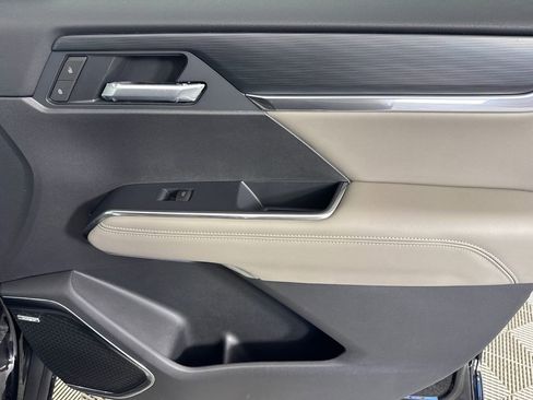 New 2026 GMC Acadia Elevation w/ Black Edition image 14