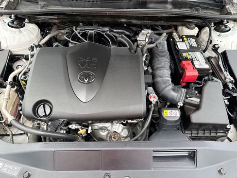 Certified 2021 Toyota Camry XSE w/ Navigation Package FWD image 18