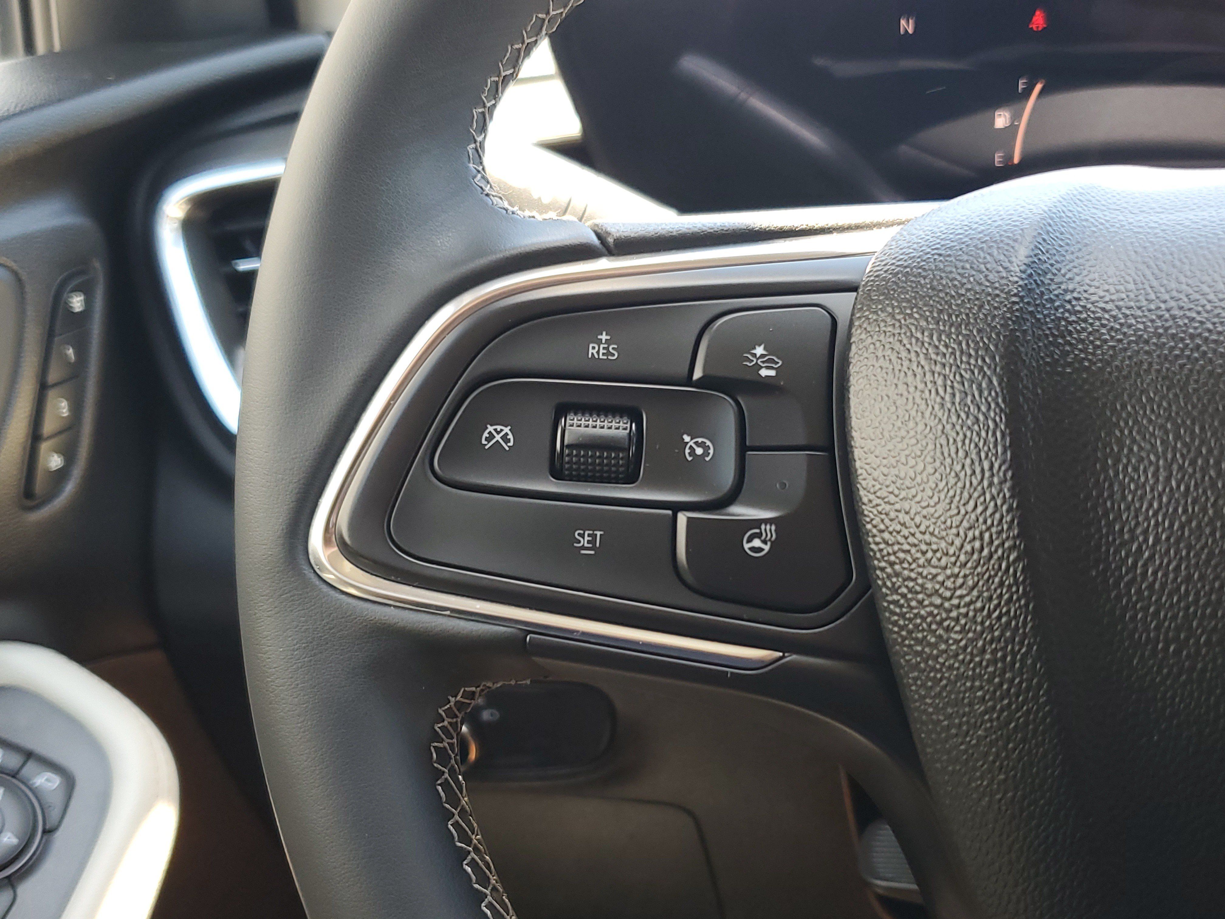 Used 2024 Buick Encore GX Avenir w/ Avenir Technology Package FWD image 25
