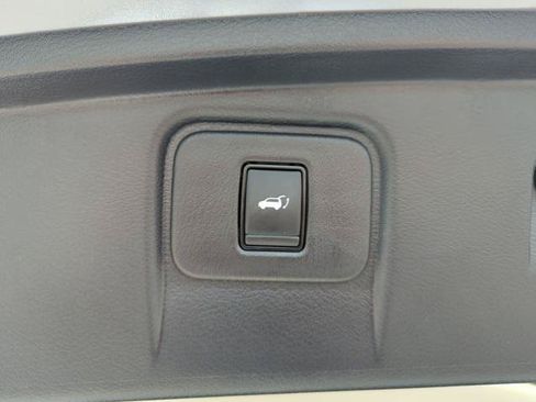 Certified 2023 Nissan Murano SL w/ SL Moonroof Package FWD image 21