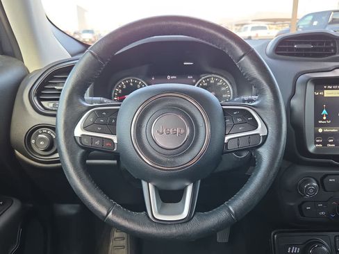 Used 2023 Jeep Renegade Altitude w/ Convenience Group I AWD/4WD image 19