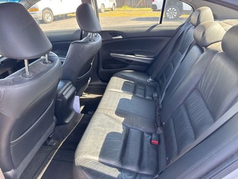 Used 2009 Honda Accord EX-L image 19