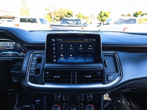 Used 2023 Chevrolet Tahoe LT w/ Luxury Package image 17