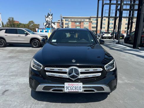 Used 2022 Mercedes-Benz GLC 300 image 2