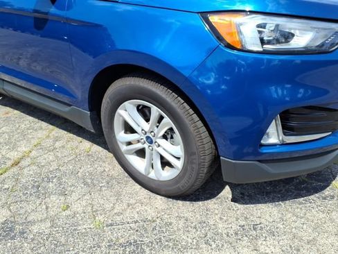Used 2020 Ford Edge SEL w/ Convenience Package AWD/4WD image 4