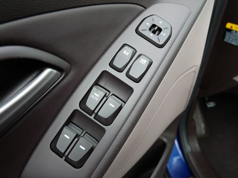 Used 2012 Hyundai Tucson GLS AWD/4WD image 19