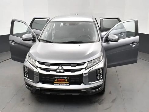 Used 2025 Mitsubishi Outlander Sport SE image 10