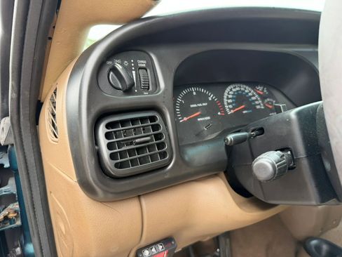 Used 1999 Dodge Ram 2500 Truck 4x4 Quad Cab image 14
