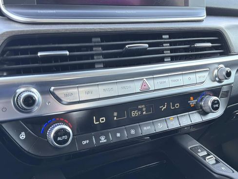 Used 2022 Kia Telluride SX w/ SX Prestige Package image 25