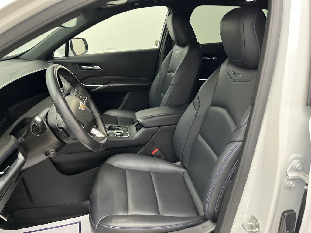 Used 2024 Cadillac XT4 Sport w/ Technology Package AWD/4WD image 12