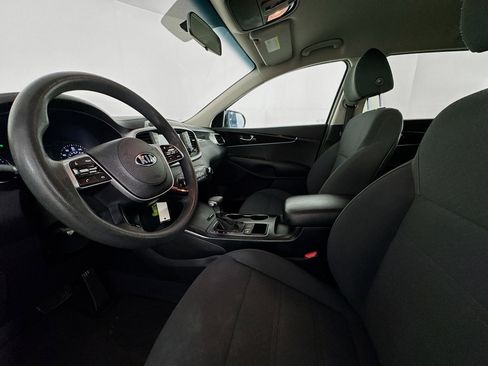 Used 2019 Kia Sorento L FWD image 20