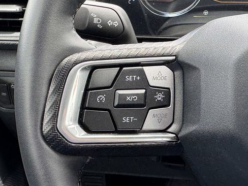 Used 2026 Ford Mustang Coupe RWD image 17