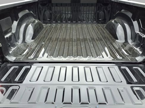 New 2026 RAM 1500 Classic Warlock AWD/4WD image 25
