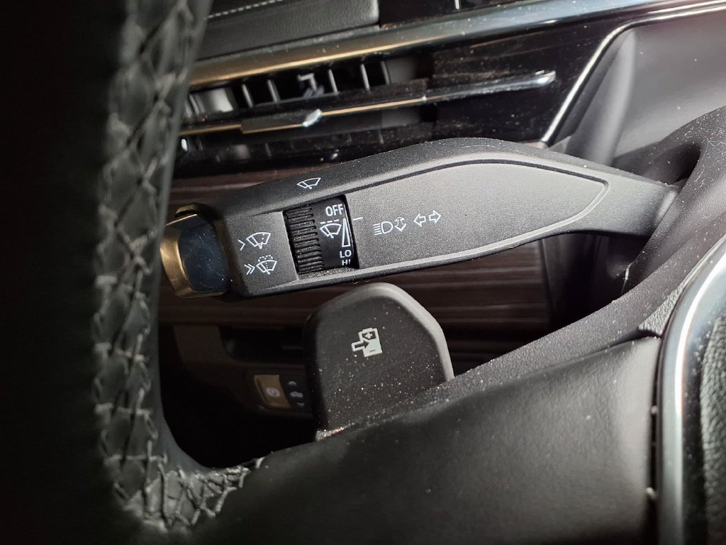 Certified 2026 GMC Sierra EV Denali AWD/4WD image 9