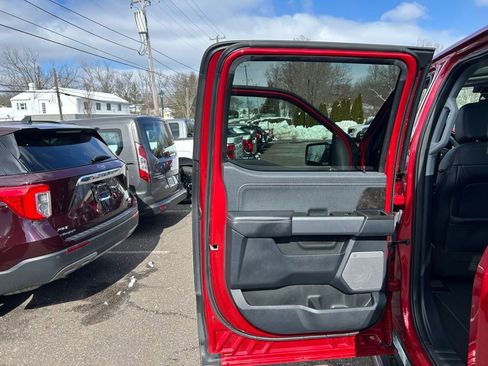 Certified 2023 Ford F150 Lariat w/ Equipment Group 502A High image 19