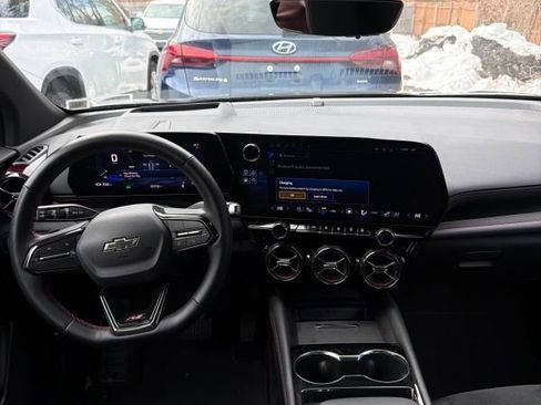 Used 2024 Chevrolet Blazer EV RS AWD/4WD image 9