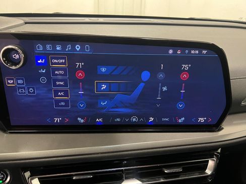 Used 2026 Chevrolet Traverse LT AWD/4WD image 51