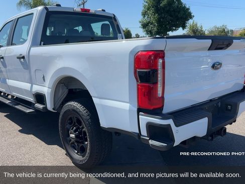Used 2024 Ford F250 XL w/ STX Appearance Package AWD/4WD image 8