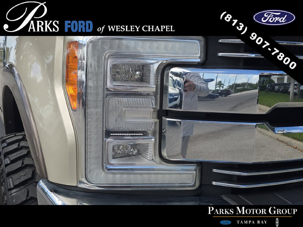 Used 2017 Ford F250 Lariat w/ Lariat Ultimate Package AWD/4WD image 7